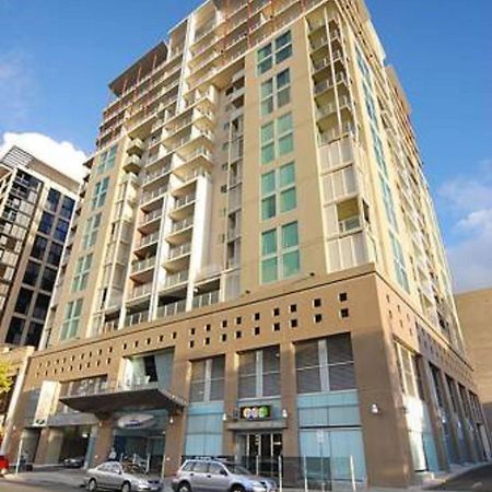 La Loft Apartments North Terrace Adelaide Exteriör bild